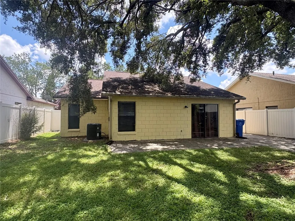 1021 ALPUG AVENUE Oviedo, FL 32765
