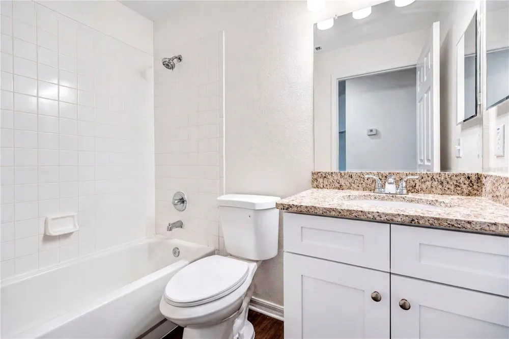 2302 LYNCREST COURT Valrico, FL 33596