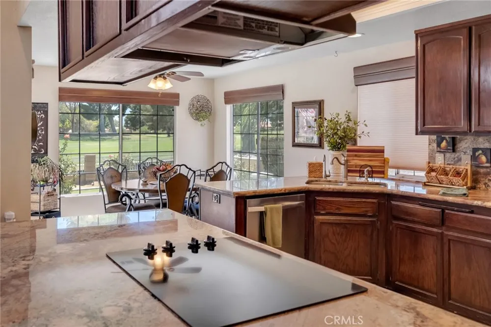 14605 Cool Glen Helendale, CA 92342