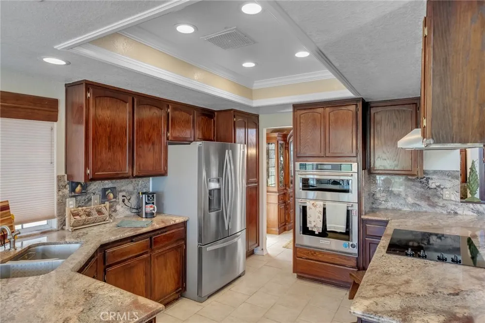 14605 Cool Glen Helendale, CA 92342