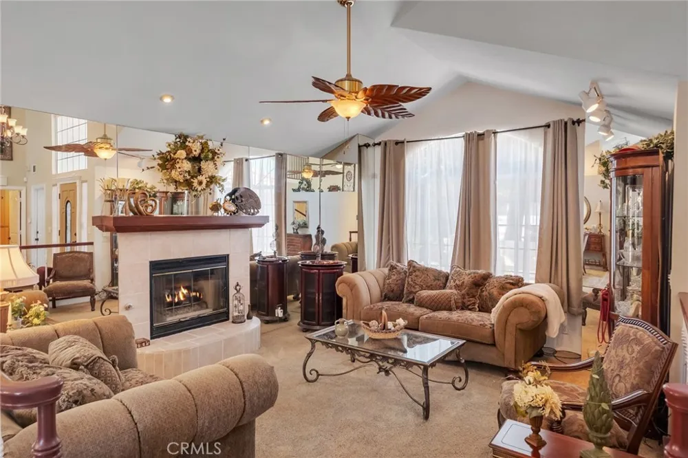 14605 Cool Glen Helendale, CA 92342