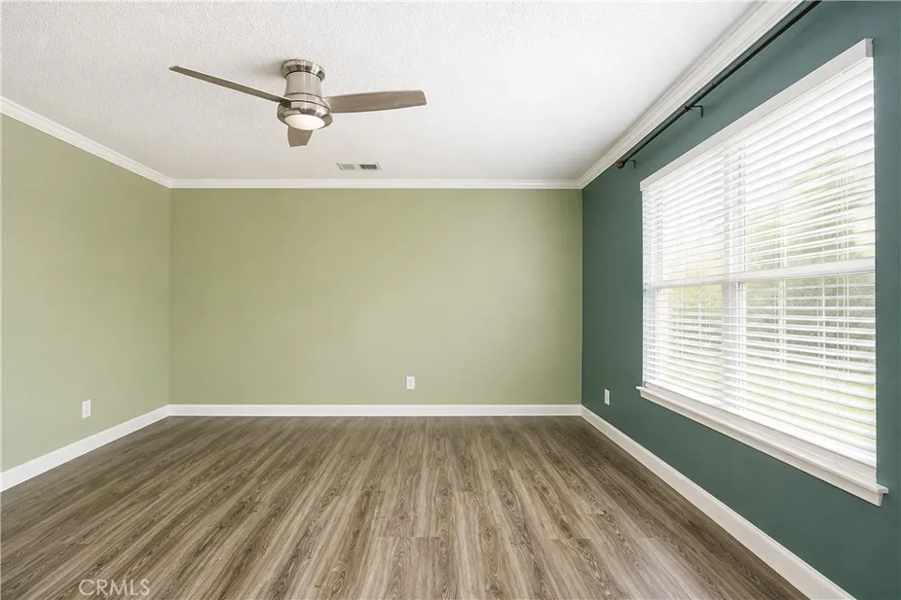 10755 E Avenue R10 Littlerock, CA 93543