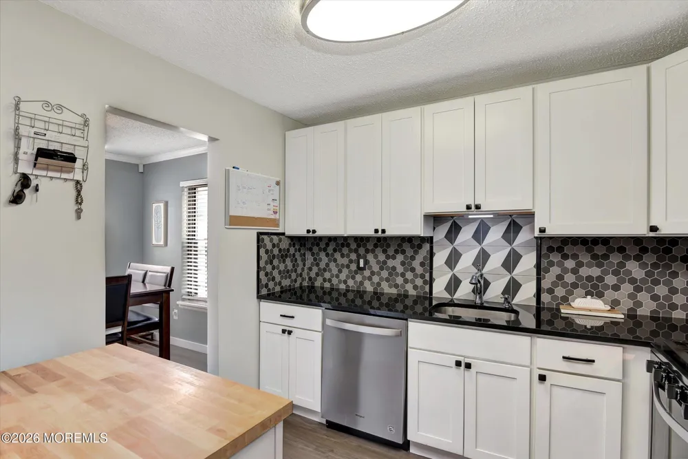 116 Azalea Circle Jackson, NJ 08527