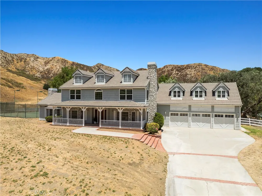 25707 Pacy Street Newhall, CA 91321