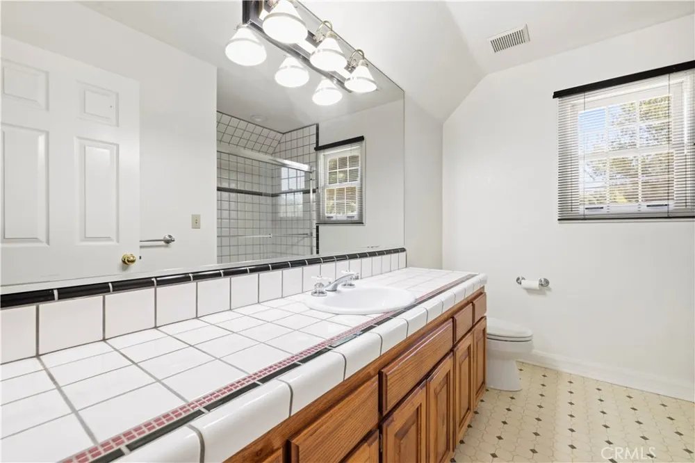 25707 Pacy Street Newhall, CA 91321