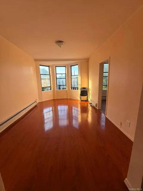 2138 Gleason Avenue #2