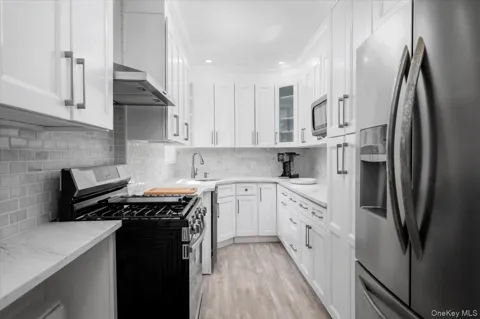 1111 Midland Avenue #6G