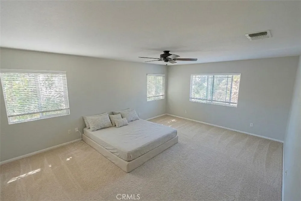 40601 Cebu Drive Temecula, CA 92591
