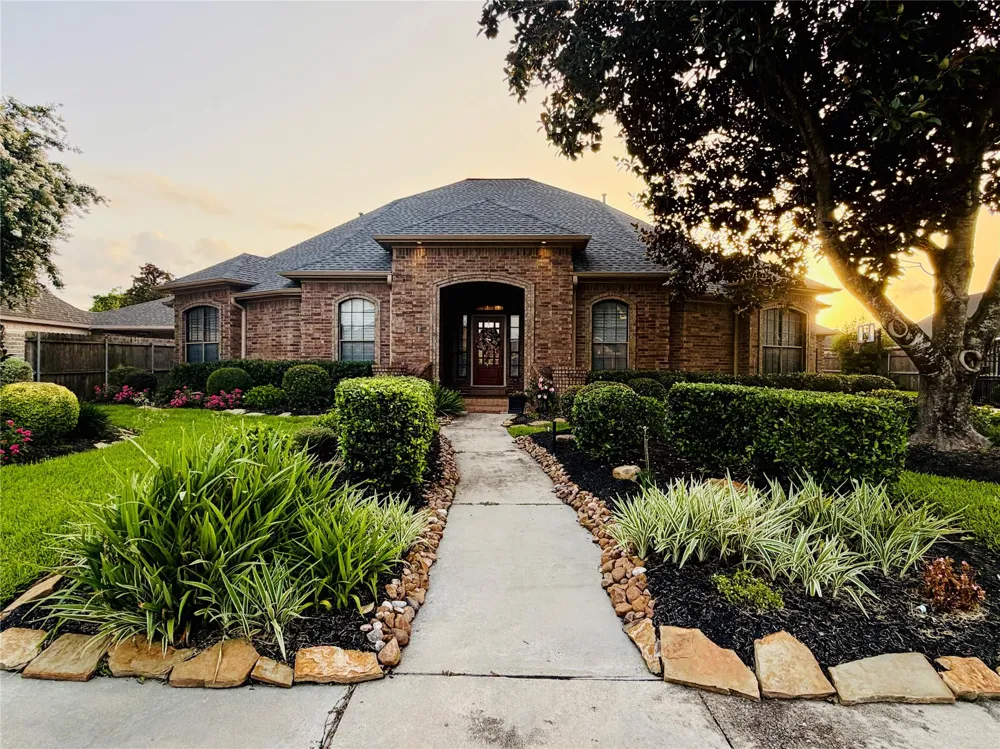 1710 Brooke Amber Circle Deer Park, TX 77536