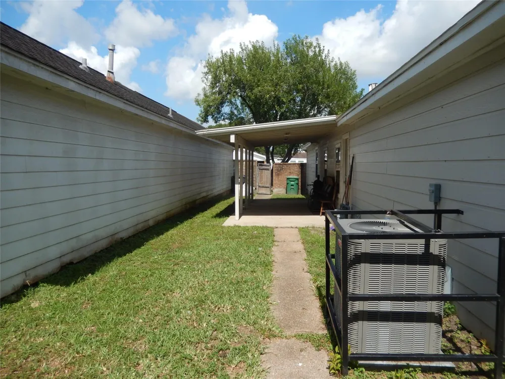 13831 Northlake Drive Houston, TX 77049