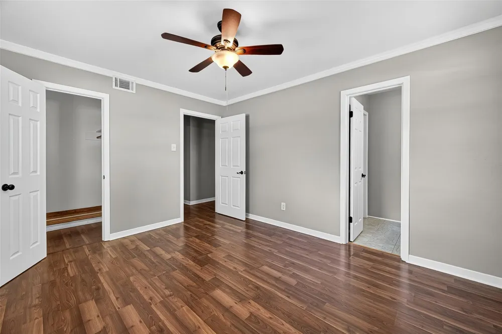 10318 Belfast Road La Porte, TX 77571