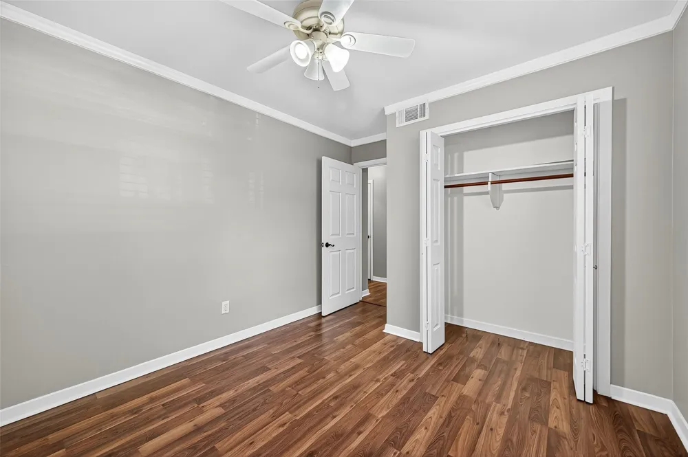 10318 Belfast Road La Porte, TX 77571