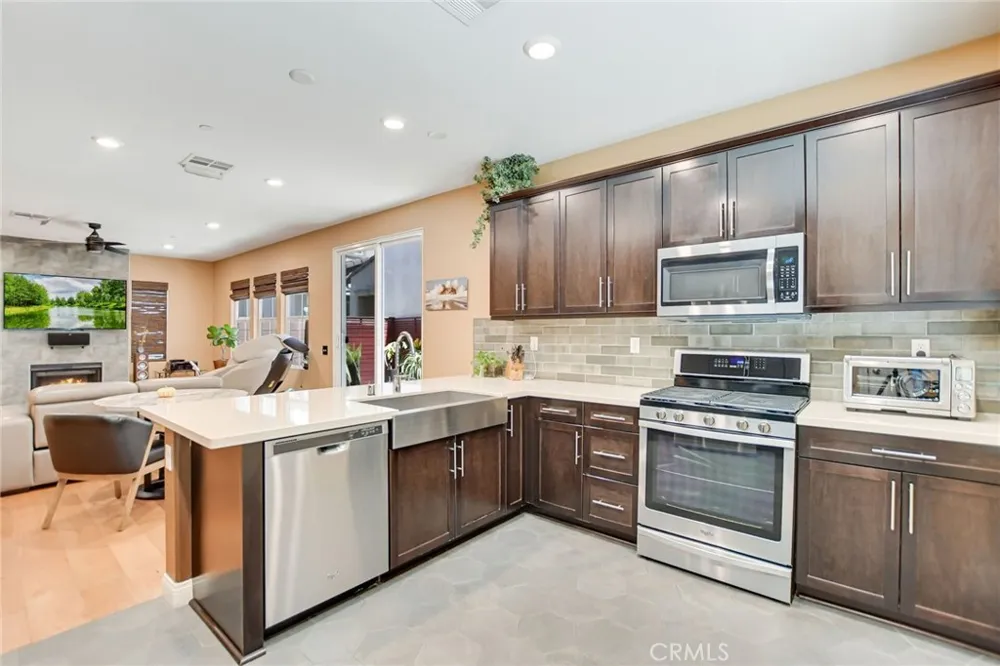 8593 Founders Grove Street Chino, CA 91708