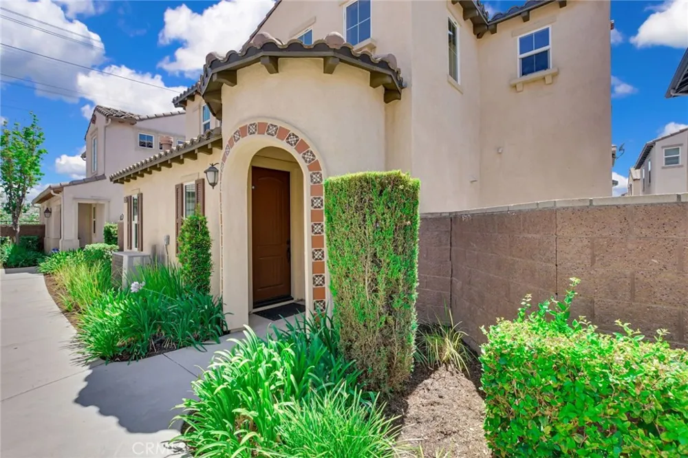 8593 Founders Grove Street Chino, CA 91708