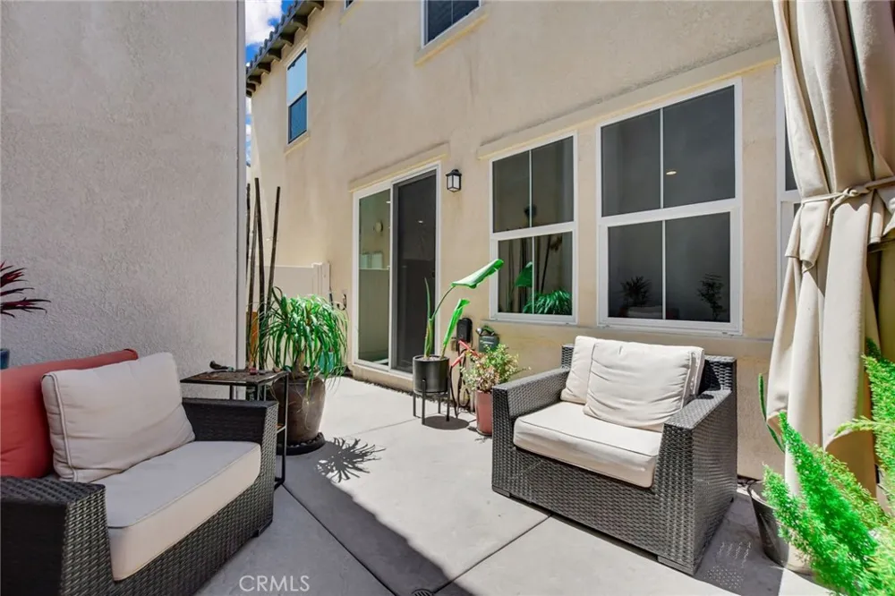 8593 Founders Grove Street Chino, CA 91708