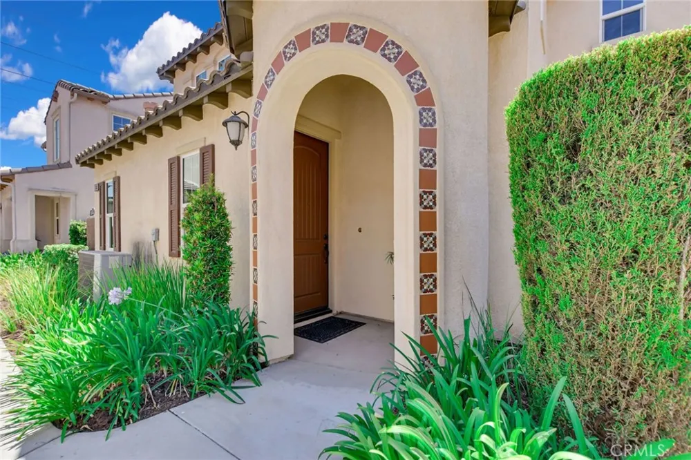 8593 Founders Grove Street Chino, CA 91708