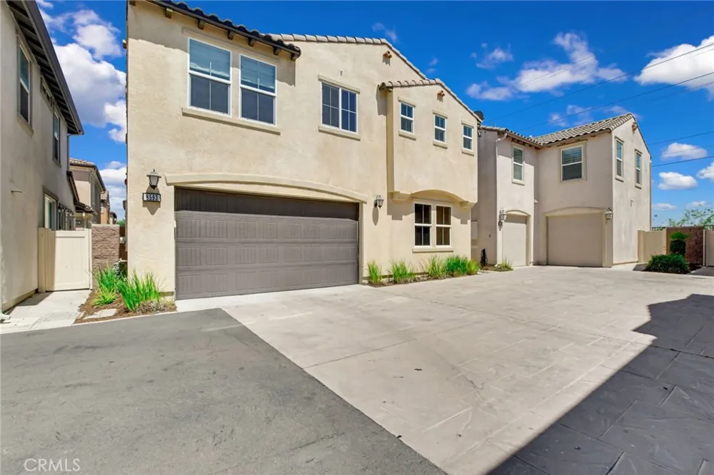8593 Founders Grove Street Chino, CA 91708