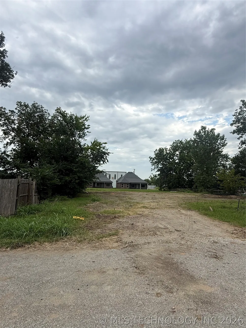 208 W 1st Street Owasso, OK 74055