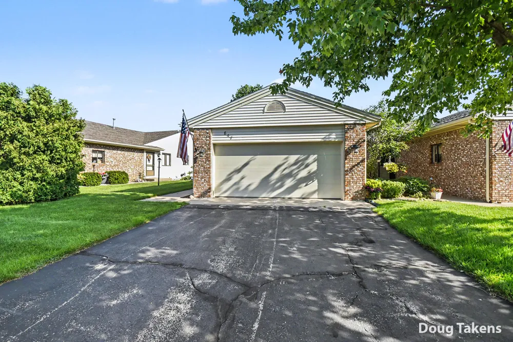 867 Bayou Drive SW Byron Center, MI 49315