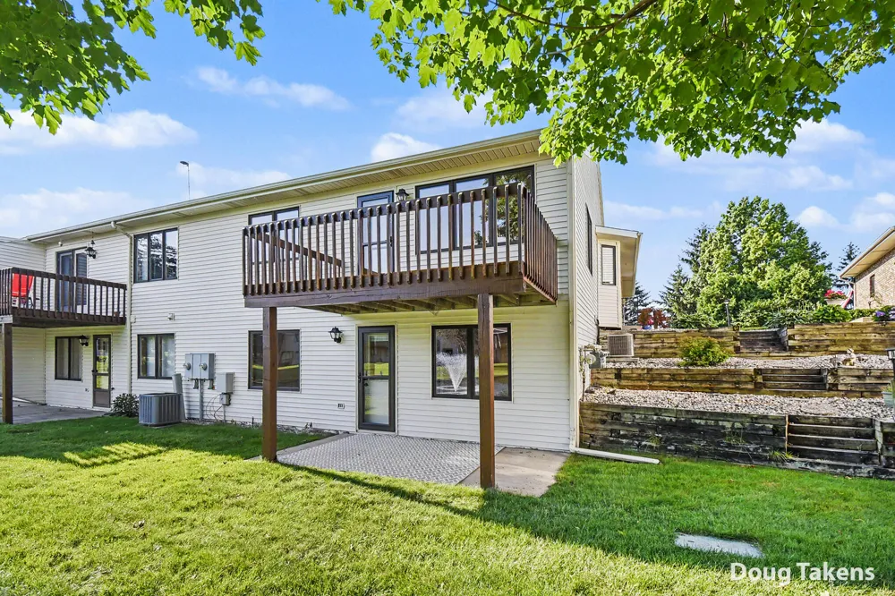 867 Bayou Drive SW Byron Center, MI 49315