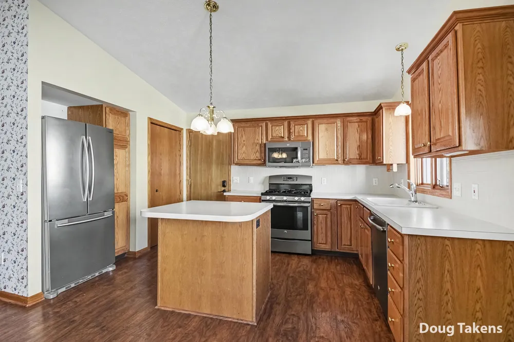 867 Bayou Drive SW Byron Center, MI 49315