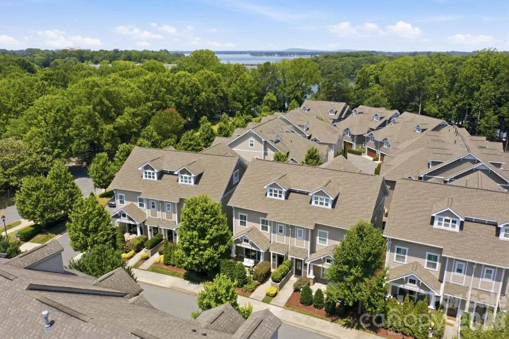 744 Amalfi Drive Davidson, NC 28036
