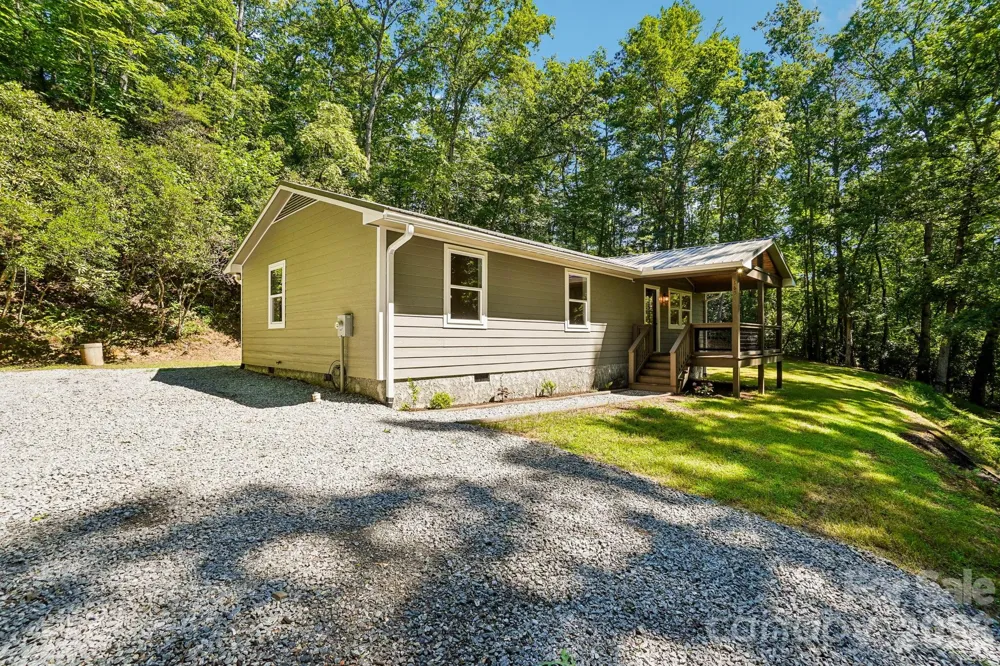 165 Westwood Drive Brevard, NC 28712