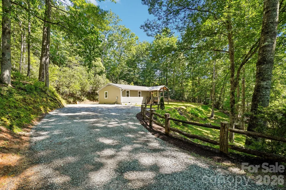 165 Westwood Drive Brevard, NC 28712