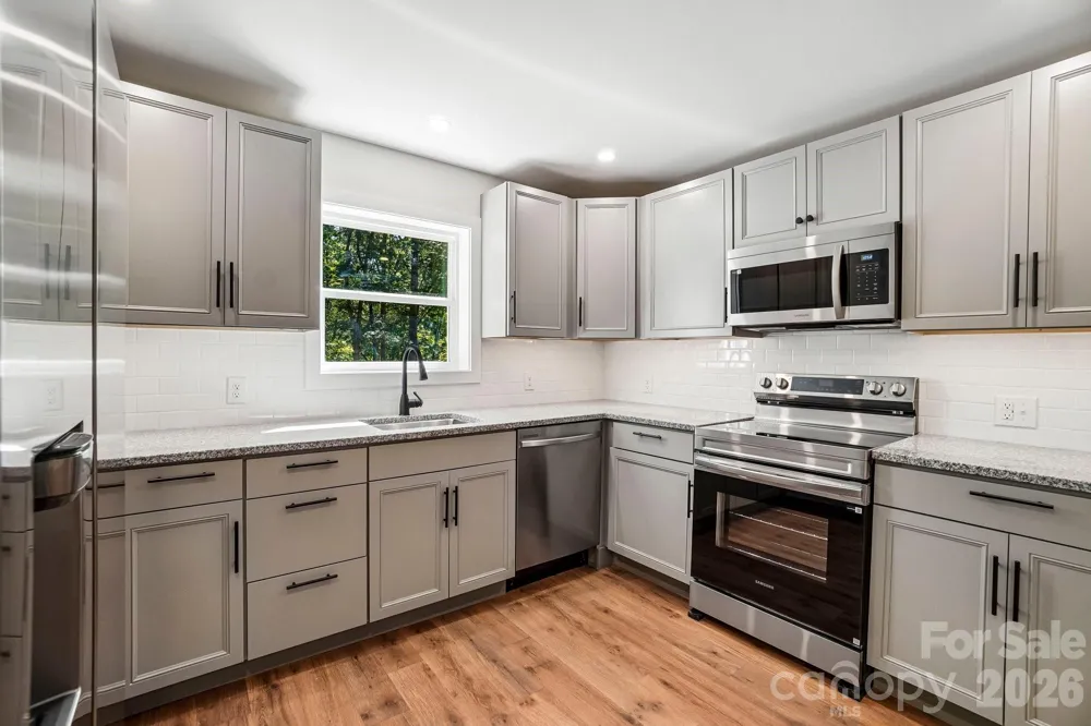 165 Westwood Drive Brevard, NC 28712