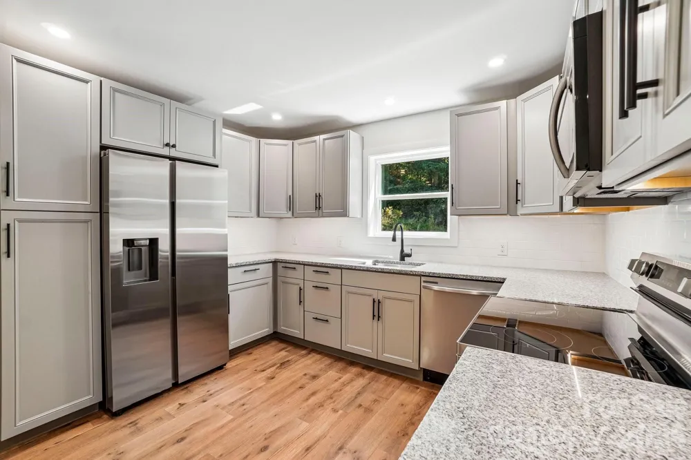 165 Westwood Drive Brevard, NC 28712