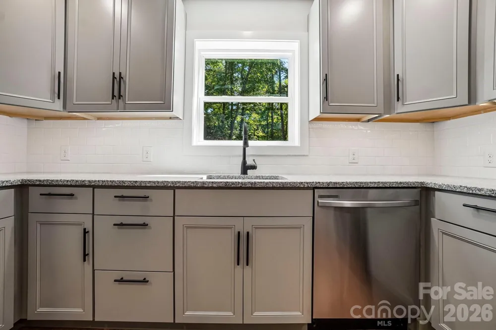 165 Westwood Drive Brevard, NC 28712