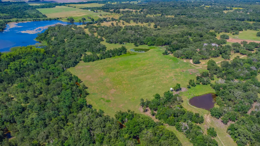 622 Private Road 4053 Buckholts, TX 76518