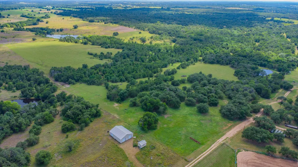 622 Private Road 4053 Buckholts, TX 76518