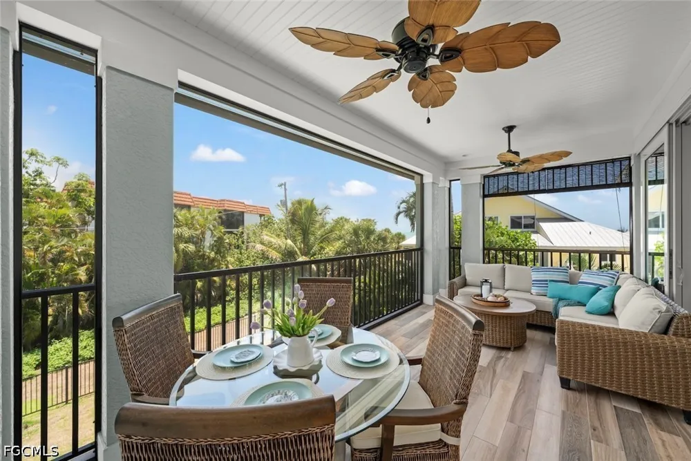 Seagrape Lane Sanibel, FL 33957