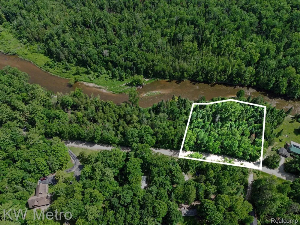 Franklin Trail Deep River Township, MI 48749