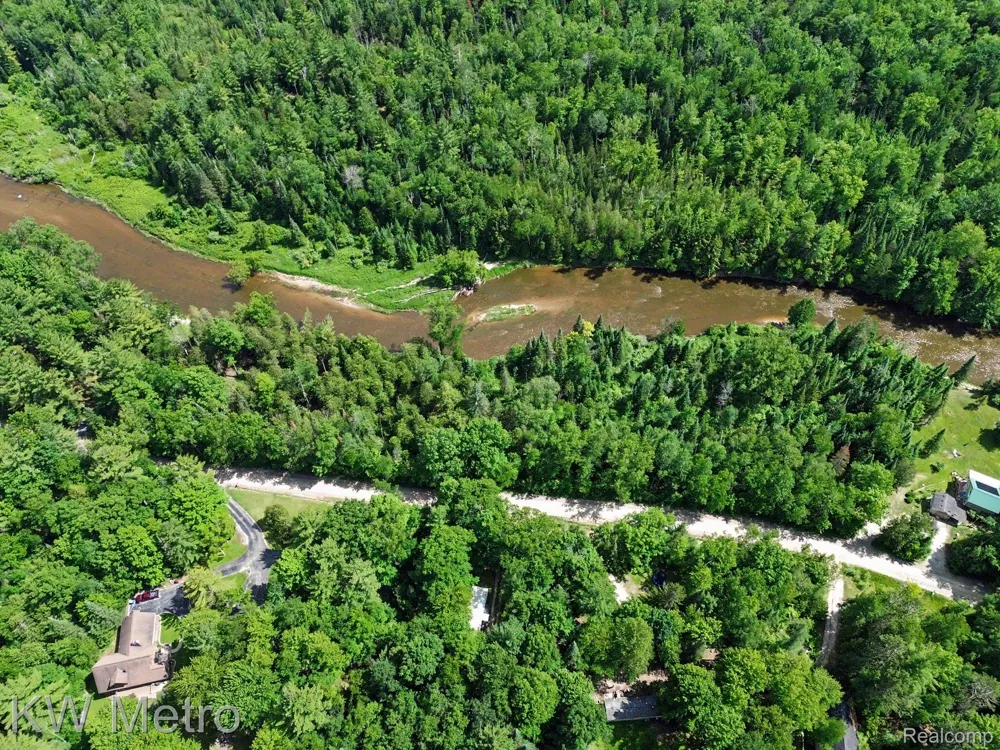 Franklin Trail Deep River Township, MI 48749