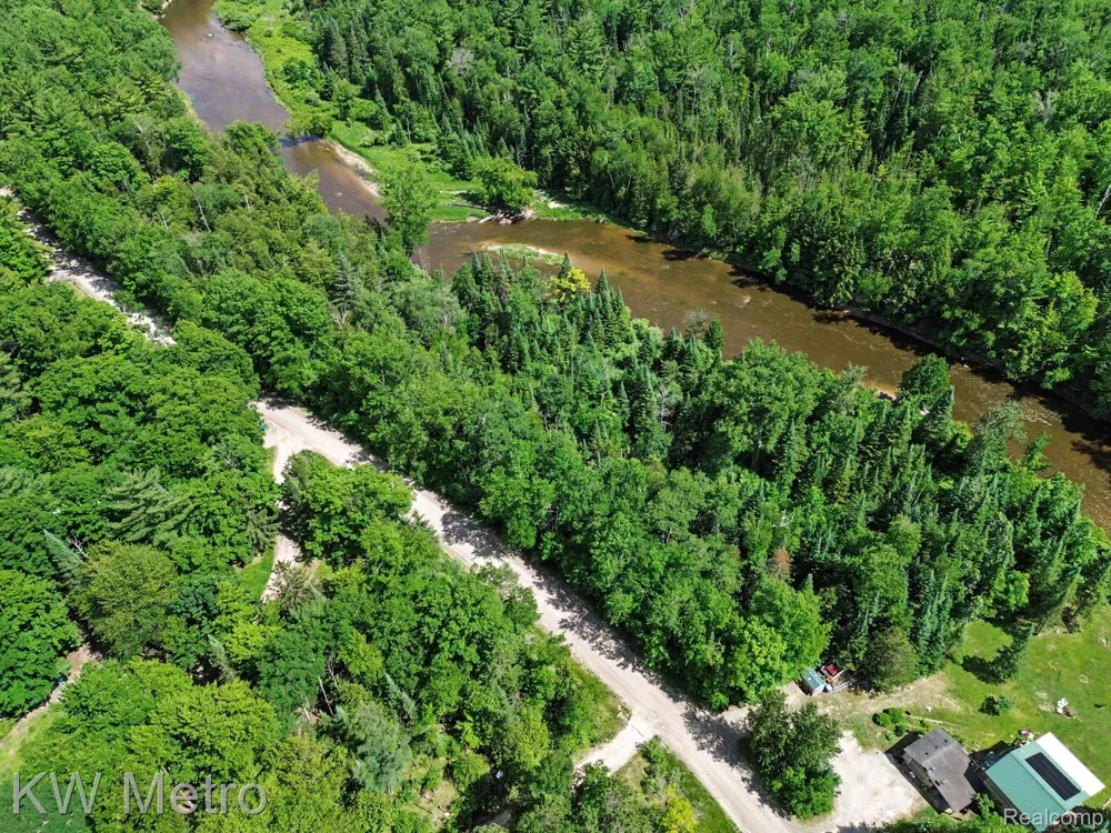 Franklin Trail Deep River Township, MI 48749