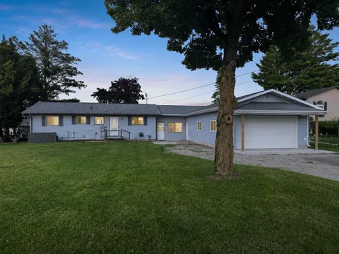 2383 Green Drive