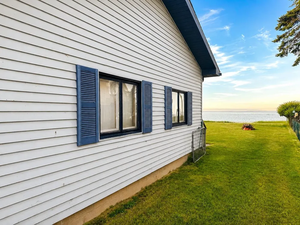 2383 Green Drive Au Gres Township, MI 48703