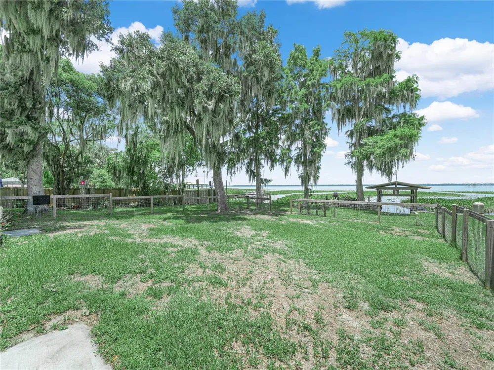 3038 SHADY WOOD LANE Lake Wales, FL 33898