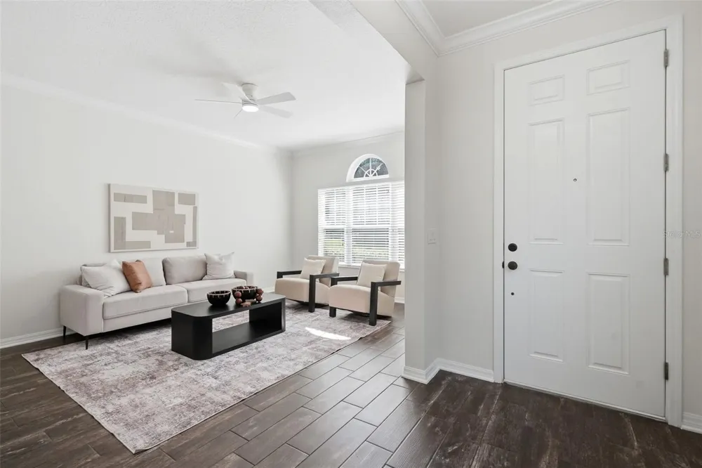 1061 COSMOS WAY Oviedo, FL 32766