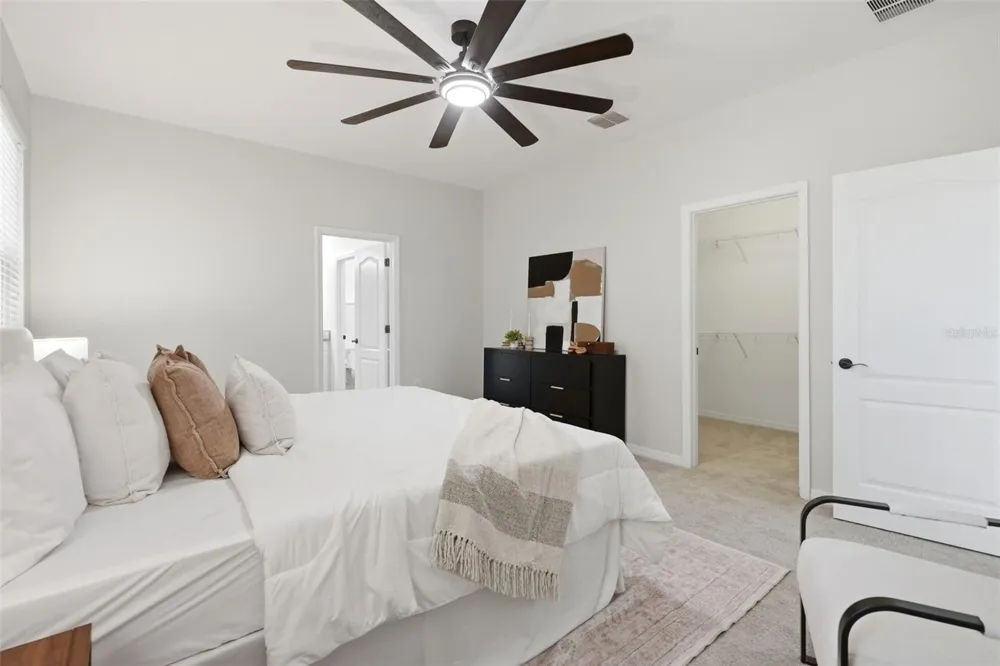 1061 COSMOS WAY Oviedo, FL 32766