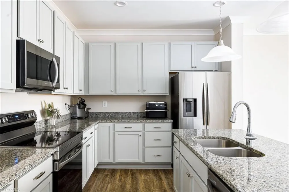 1774 Welden Village Avenue Kernersville, NC 27284