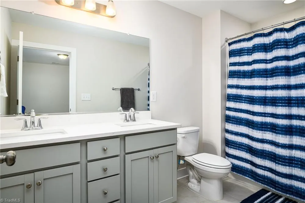 1774 Welden Village Avenue Kernersville, NC 27284