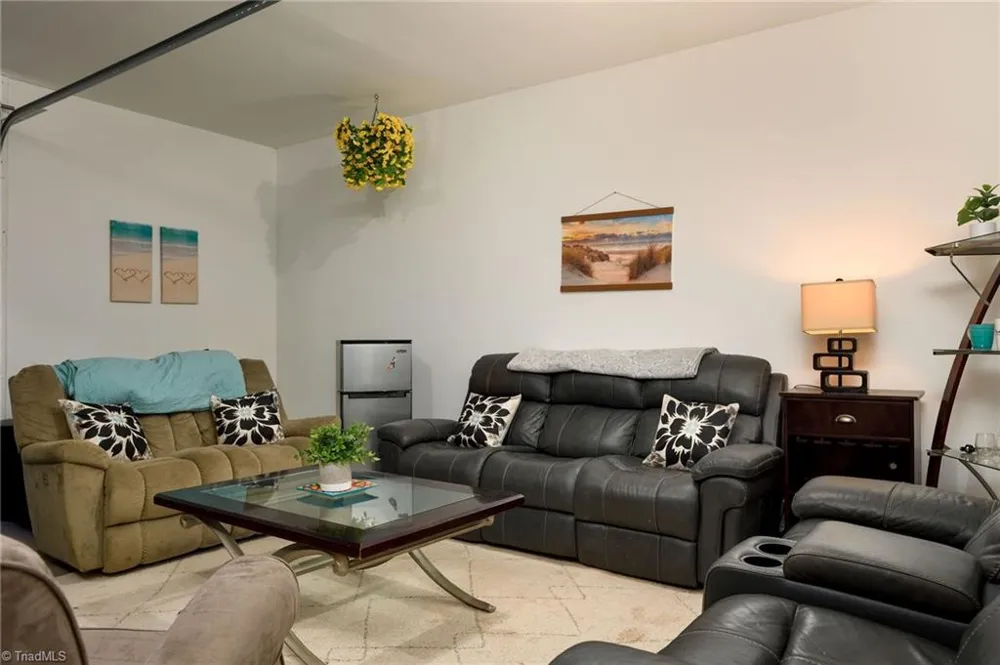 1774 Welden Village Avenue Kernersville, NC 27284