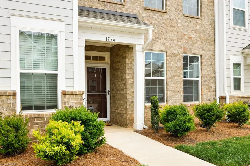 1774 Welden Village Avenue Kernersville, NC 27284