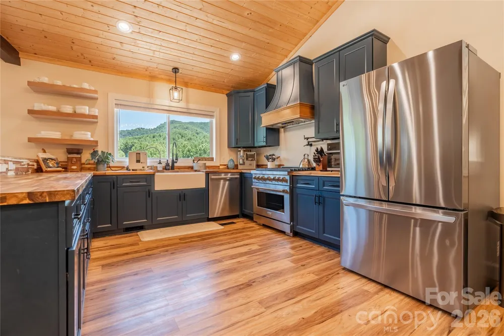 793 State Highway 197 South Burnsville, NC 28714