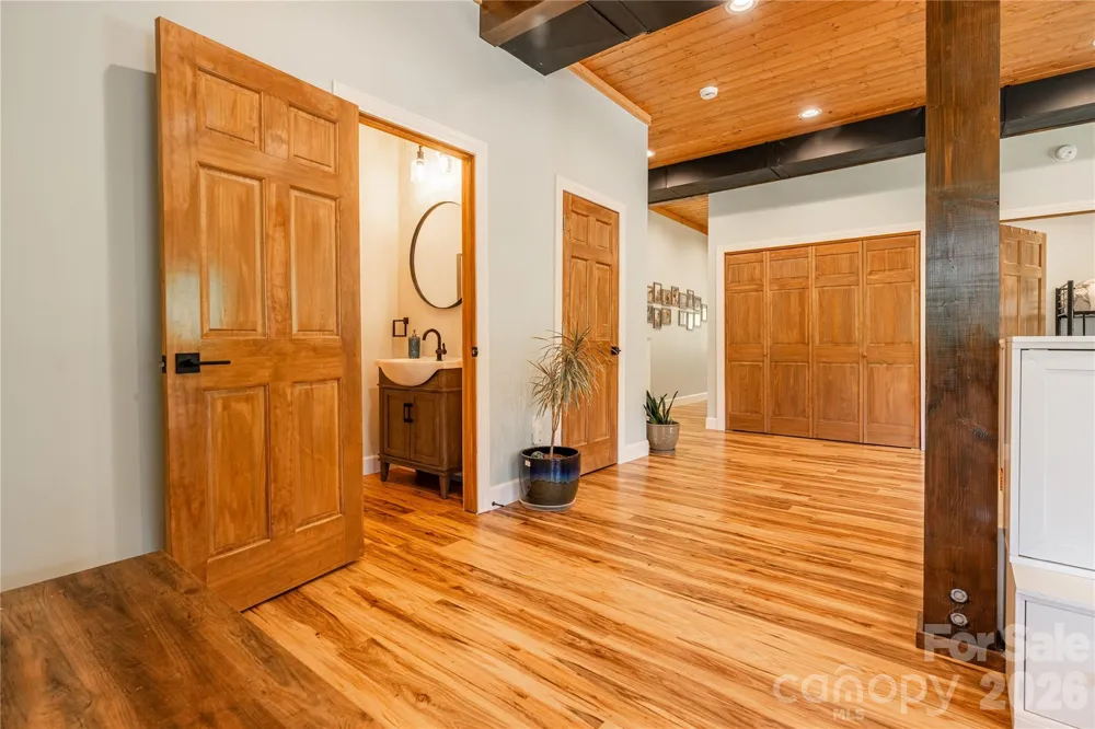 793 State Highway 197 South Burnsville, NC 28714