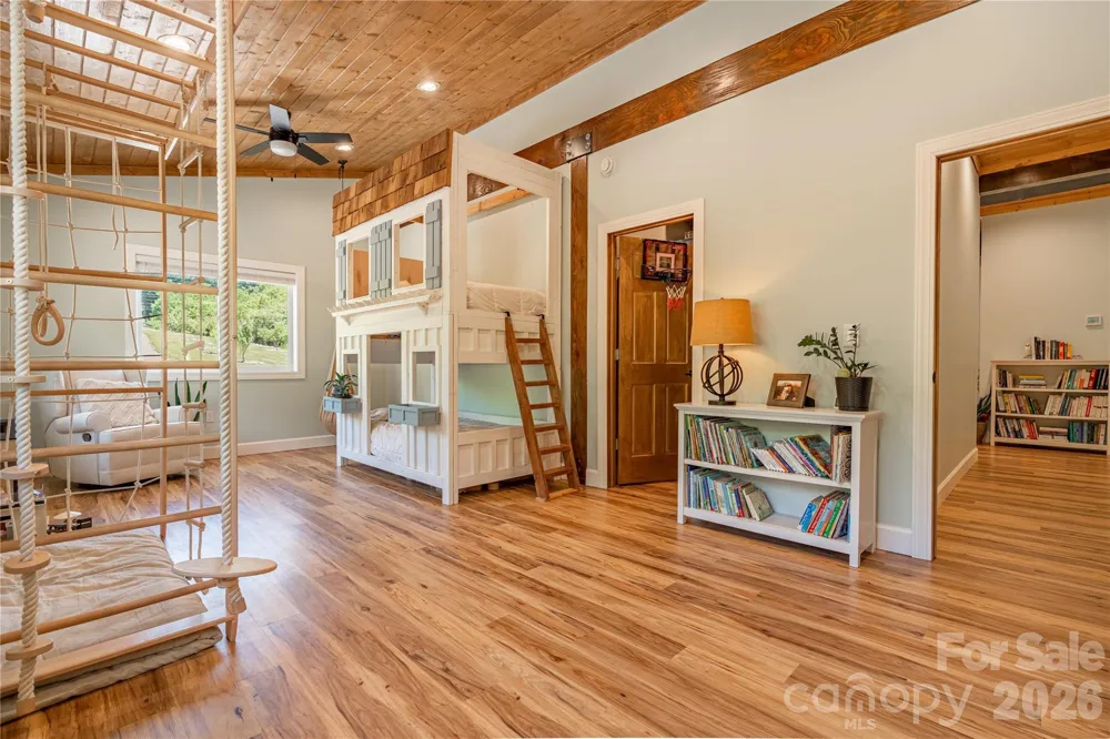 793 State Highway 197 South Burnsville, NC 28714