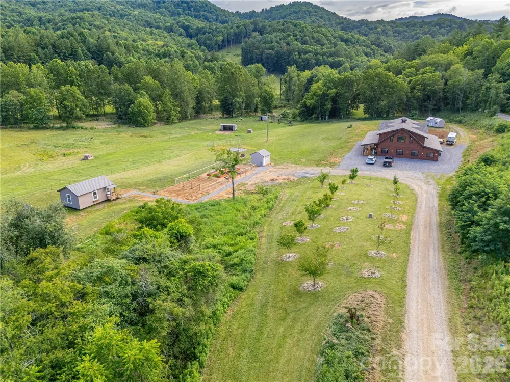 793 State Highway 197 South Burnsville, NC 28714